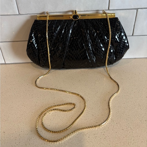 Judith Leiber Genuine Leather Snakeskin Med Clutch Crossbody Evening Bag MINT - Picture 1 of 10
